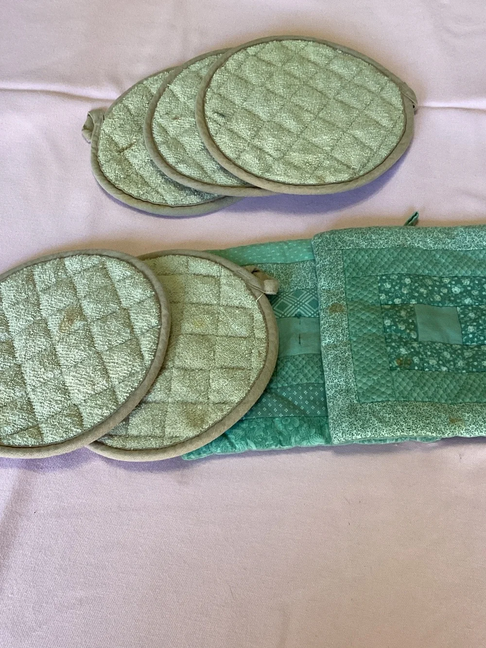 7 Pc. Quilted Green Square &Tan Round Potholders